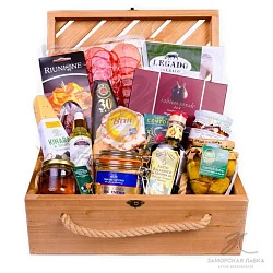 Подарочный мини набор с деликатесами "Заморская лавка"