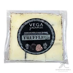 Сыр овечий с трюфелем 50% 200гр Сыр овечий с трюфелем 50% 200гр